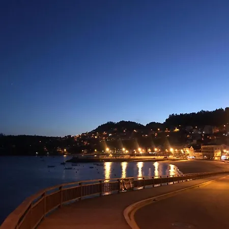 Lb, Vistas A La Ria * Raxo