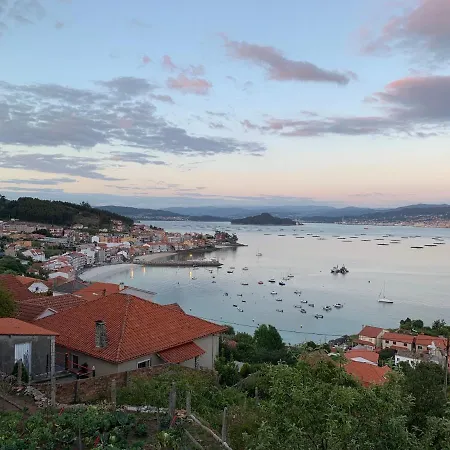 Lb, Vistas A La Ria * Raxo