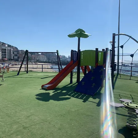 Lb, Vistas A La Ría *