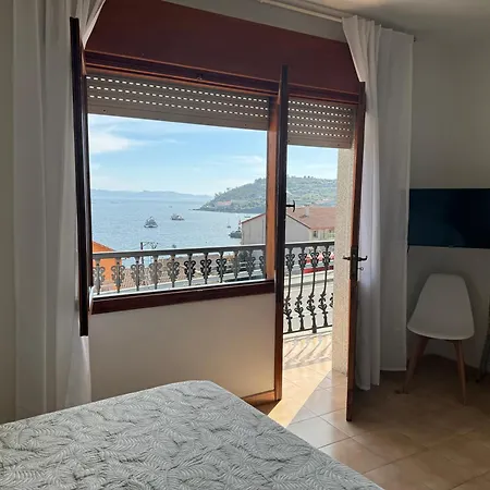 Lb, Vistas A La Ria Apartmán Raxo