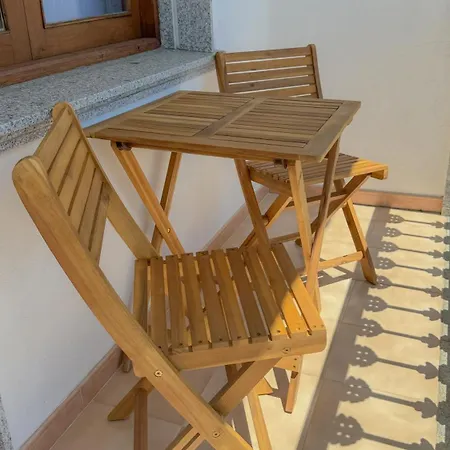 Lb, Vistas A La Ría * Raxo