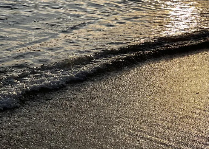 Lb, Vistas A La Ria Appartement