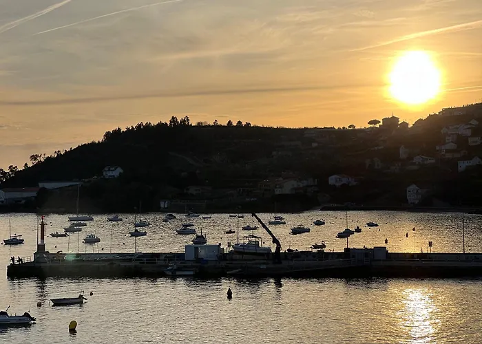 Lb, Vistas A La Ria * Raxo